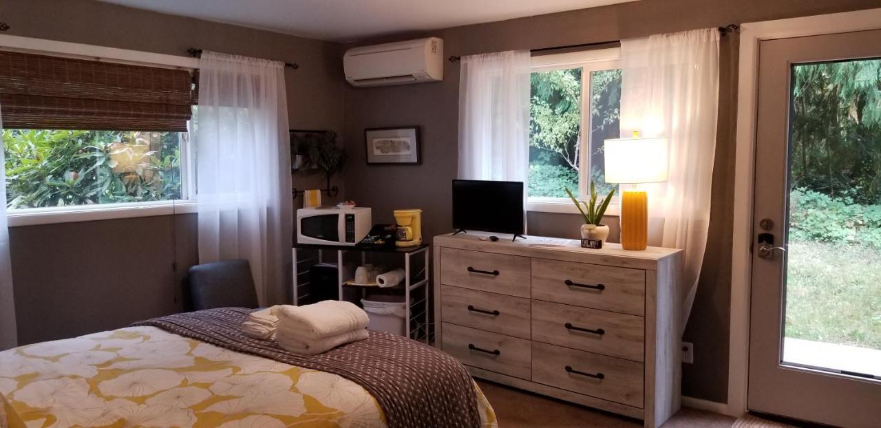 Creekside Bed And Breakfast Guest Room Deerhorn 外观 照片