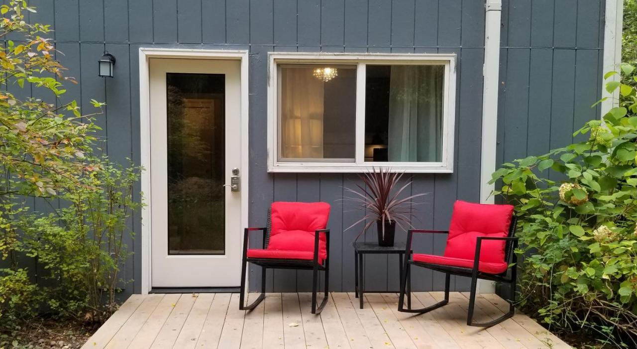 Creekside Bed And Breakfast Guest Room Deerhorn 外观 照片